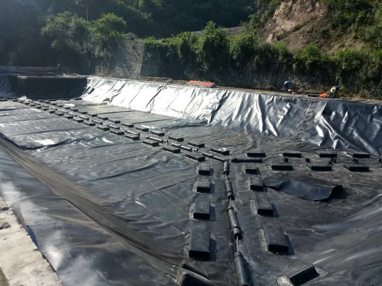 湖南某垃圾填埋場調節(jié)池項目